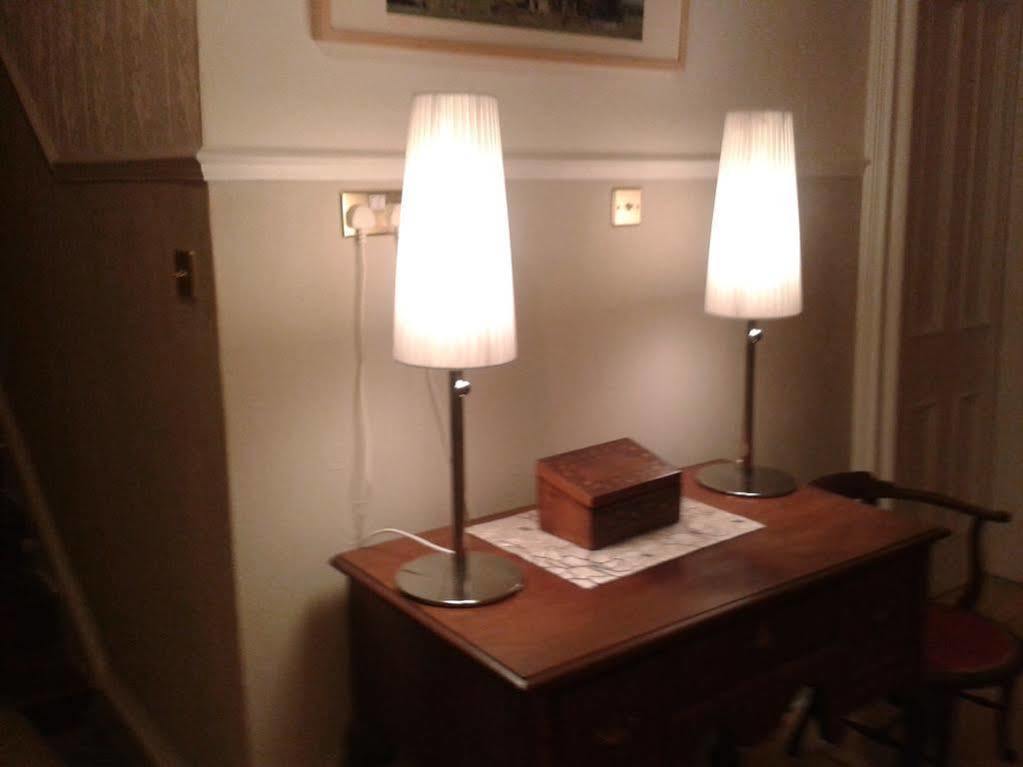 Middleton House Bed And Breakfast Auchterarder Bagian luar foto